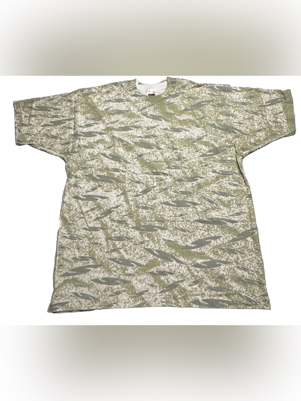 RARE Vintage Fruit Of The Loom Lofteez x Signia Digital Desert Tiger Stripe XL